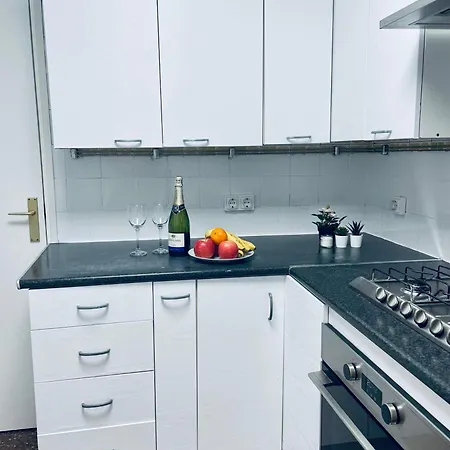Sardenya 3 Oda ve Kahvaltı
