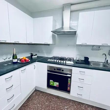 Sardenya 3 Bed & Breakfast *